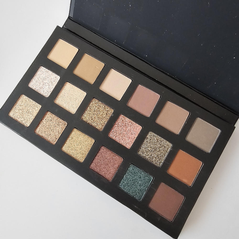 LORAC Bundle - Picture 2 of 6